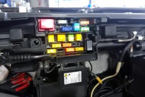 Schéma fusibles Polo 5 : guide complet et localisation