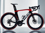 explorez le vélo trek madone slr 9 red axs team replica lidl-trek 2025, une parfaite combinaison de performance exceptionnelle et design innovant pour les cyclistes passionnés.